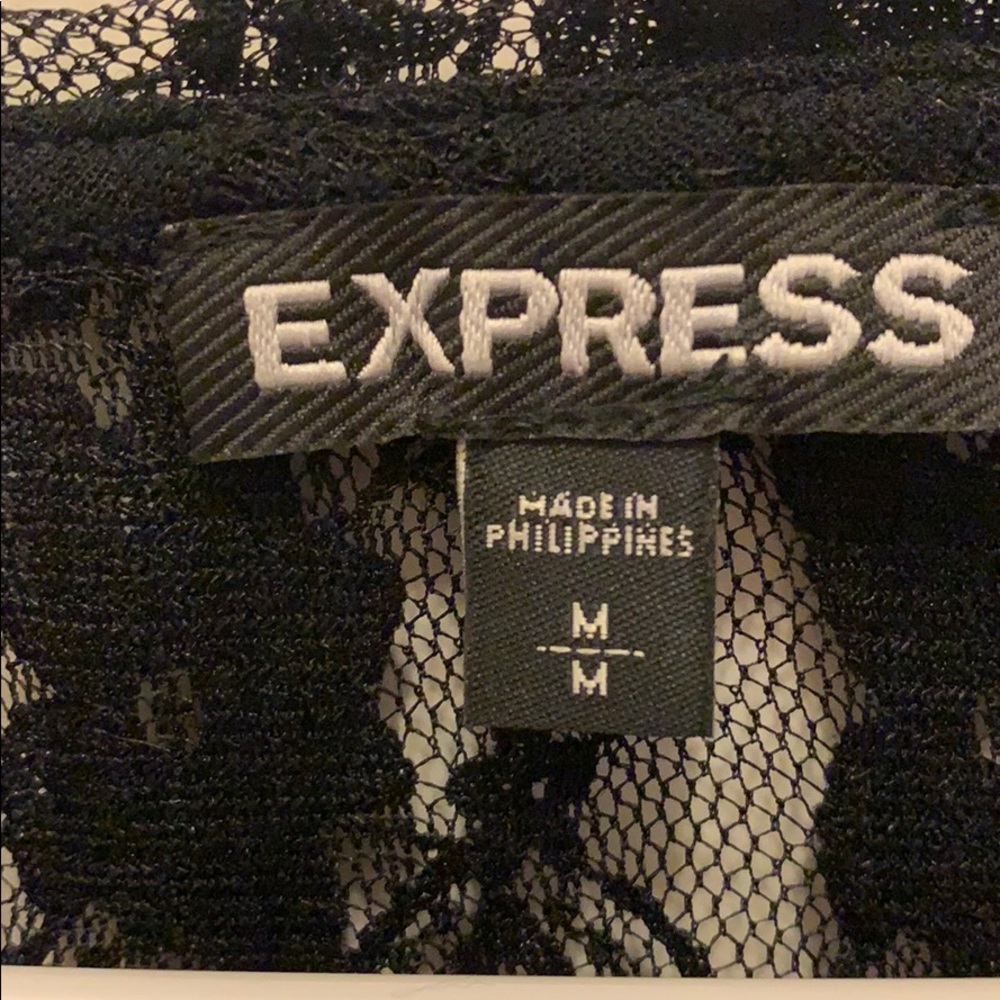Express Top - Picture 2 of 4